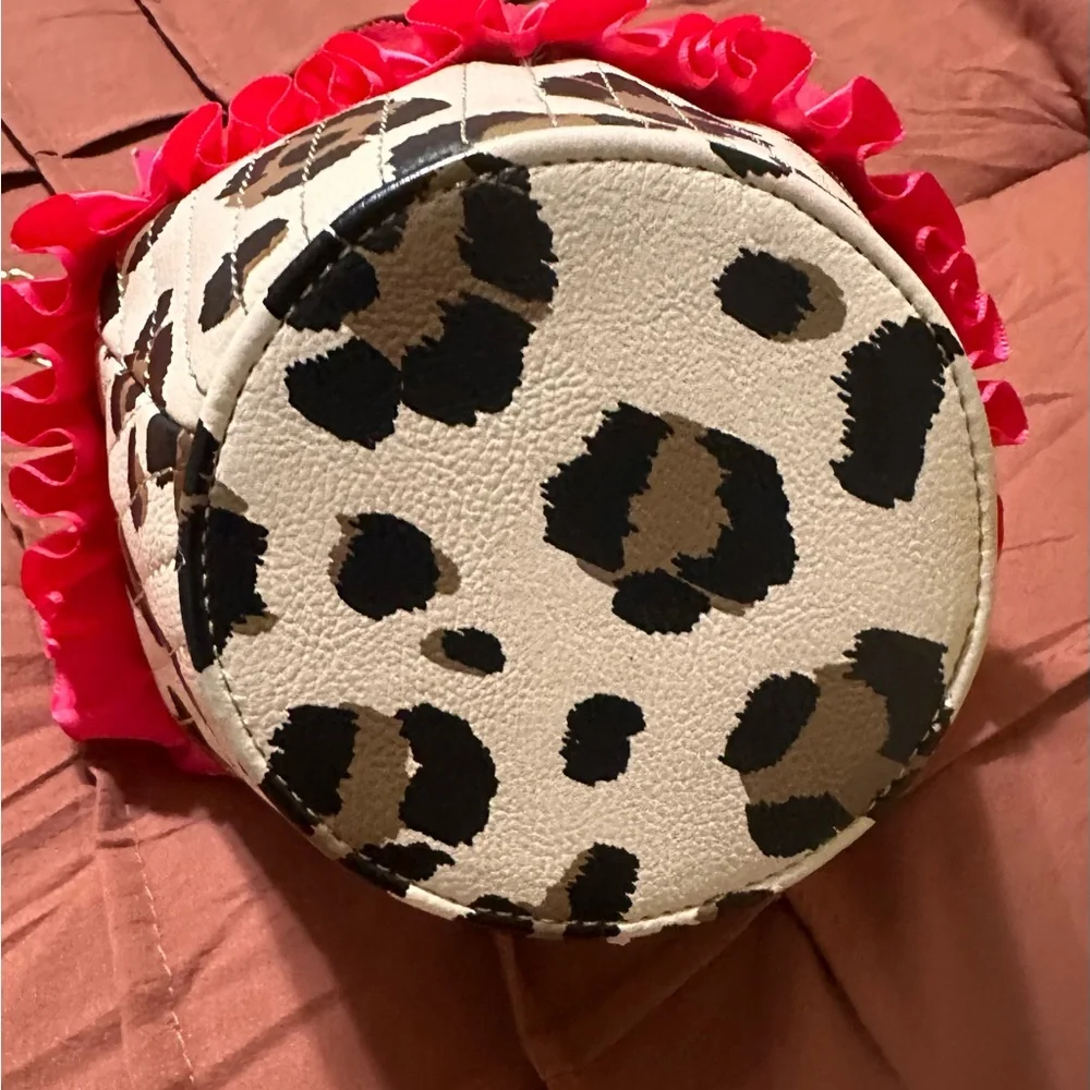 Betsey Johnson Pink Floral CUPCAKE Clutch
